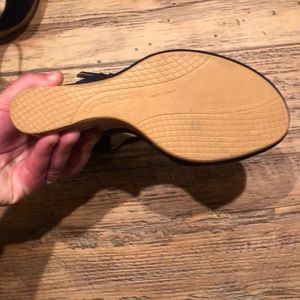 Meet your Posher, Revel